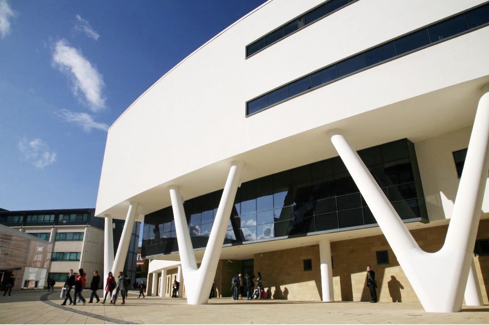 英国哈德斯菲尔德大学(university of huddersfield)